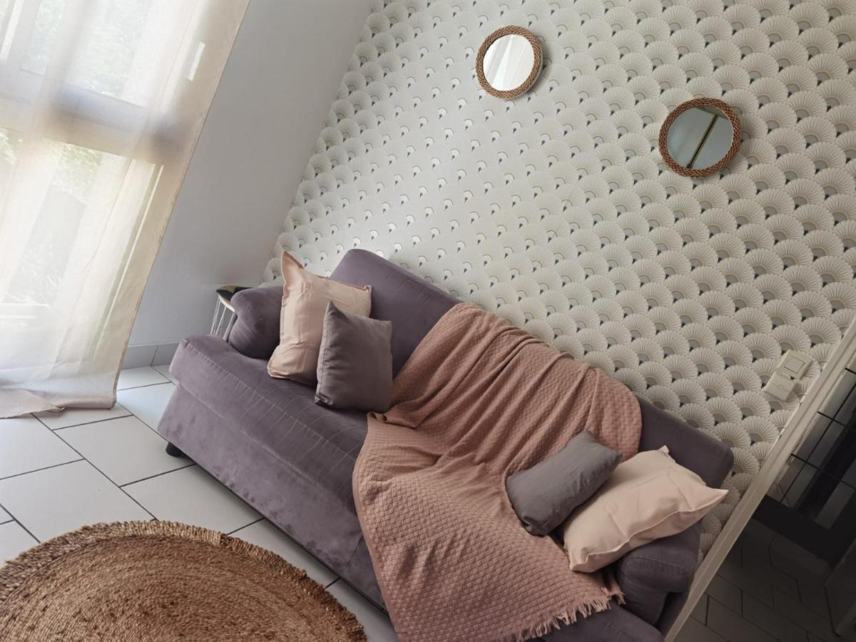 Agreable T1 Bis En Bord De Loire Apartment Blois Bagian luar foto